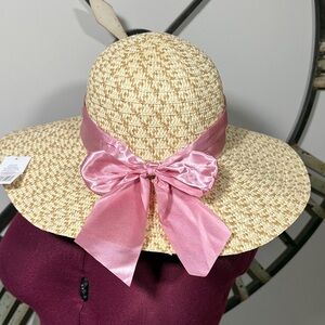 Bundle of 2 Floppy Hat With Pink Ribbon NWTS